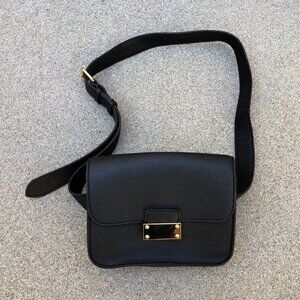 A NEW DAY Faux Leather Waist Belt Bag Fanny Pack Small Purse Black Women's​​​​​​